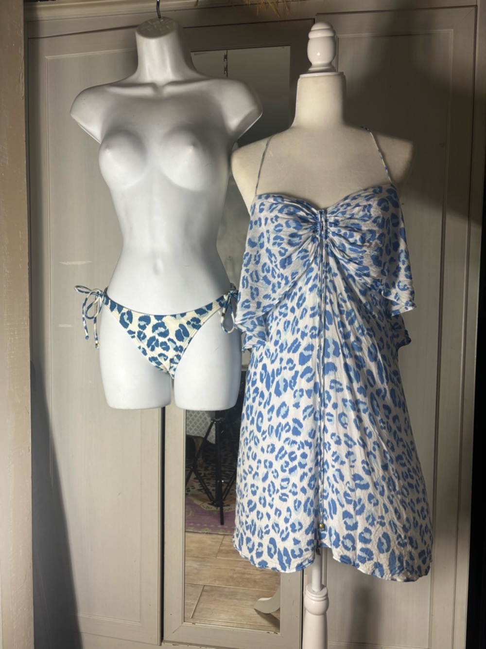 VIX Paula Hermanny Blue Leopard Print Women’s Swim Coverup Dress & Bikini Bottom